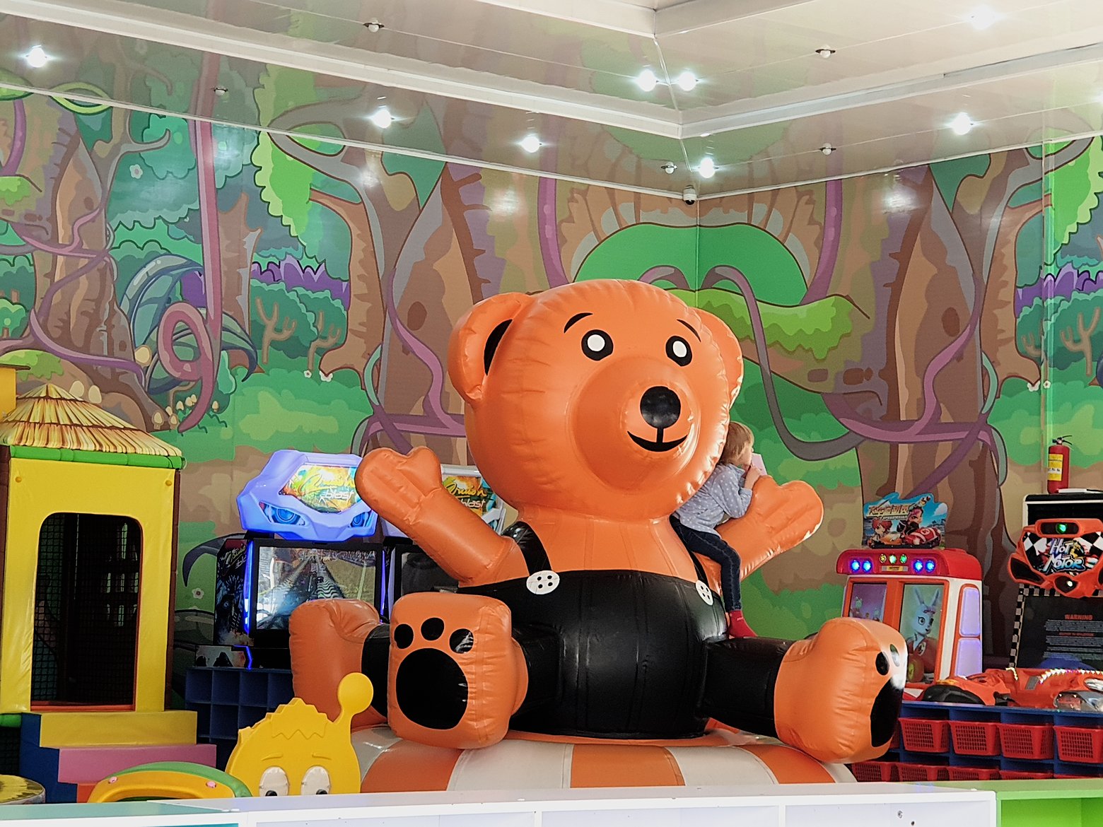 Happy Land Самарканд